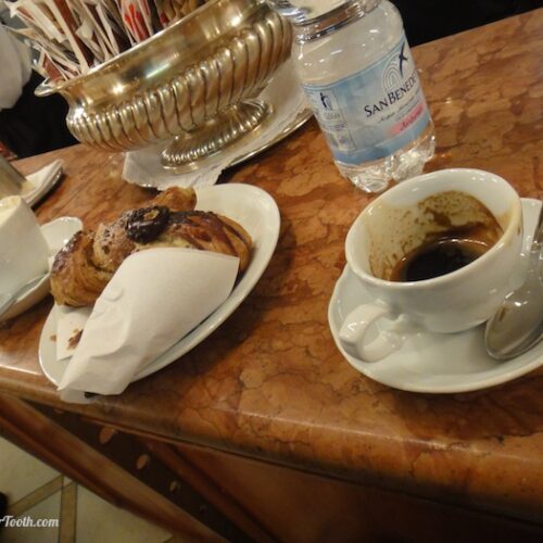 Italian coffee and pastries