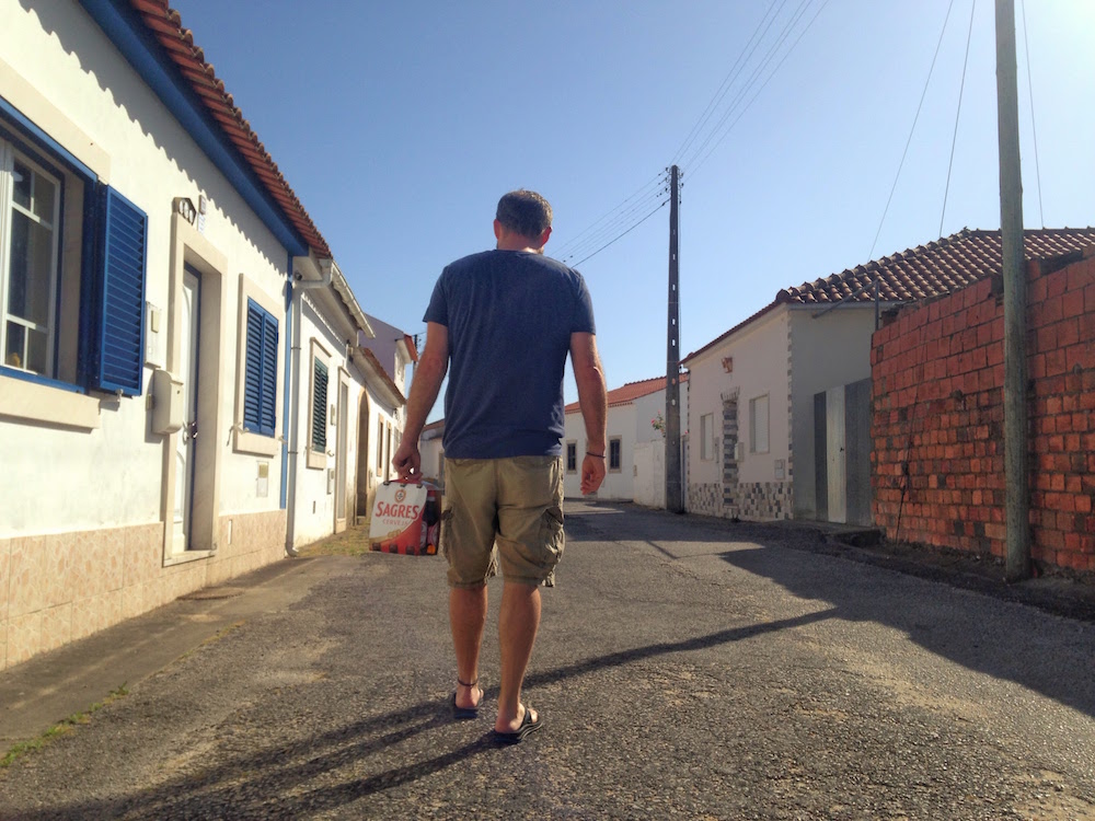 Portuguese Village Geoff Gets Beer