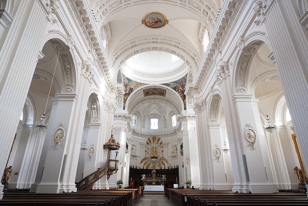 Photo of the Basel Cathedral