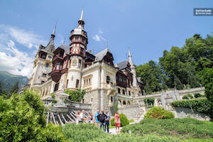 Bran and Peles Castle Tour