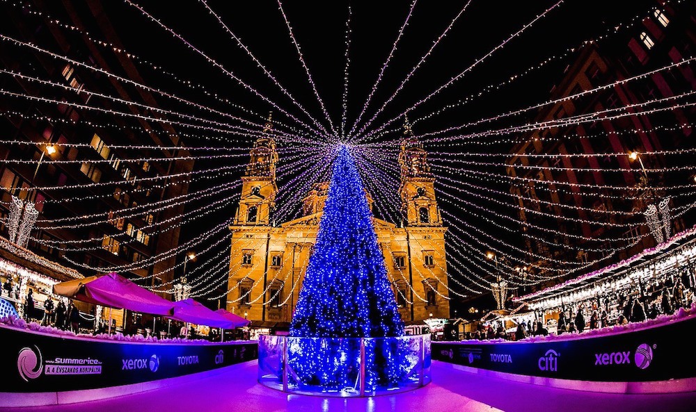 Budapest Basilica Christmas Market