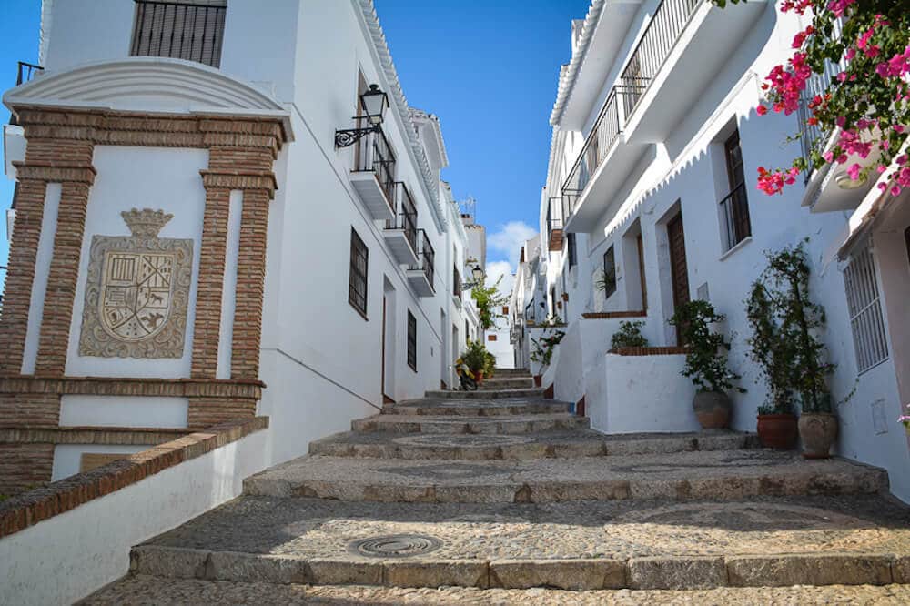 Explore the White Villages of Andalucia
