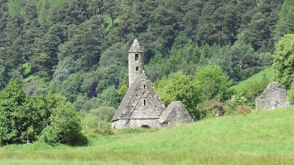 See Glendalough church on your Wicklow Mountains Tour