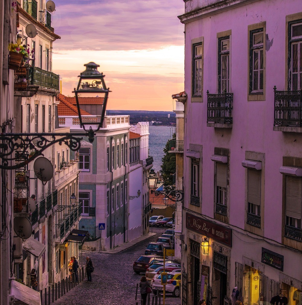 A beautiful evening in Alfama district