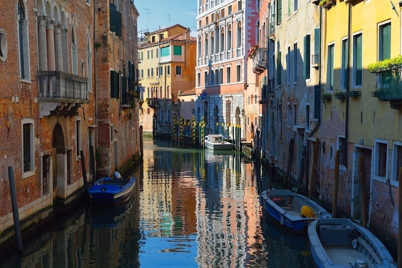 Can you do Venice as a day trip from Florence?