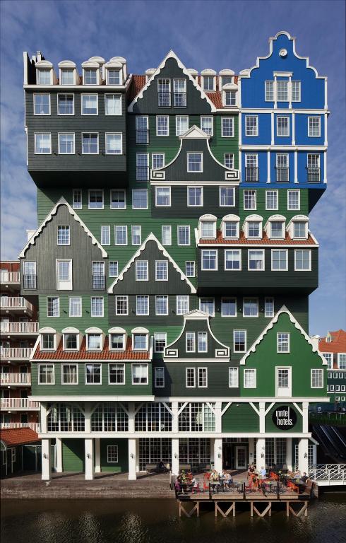 outside view of "stacked houses" that make up inntel Amsterdam hotel