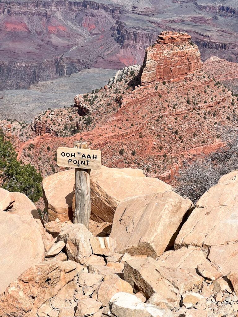 Ooh Ah Point on the South Kaibab Trail in Grand Canyon