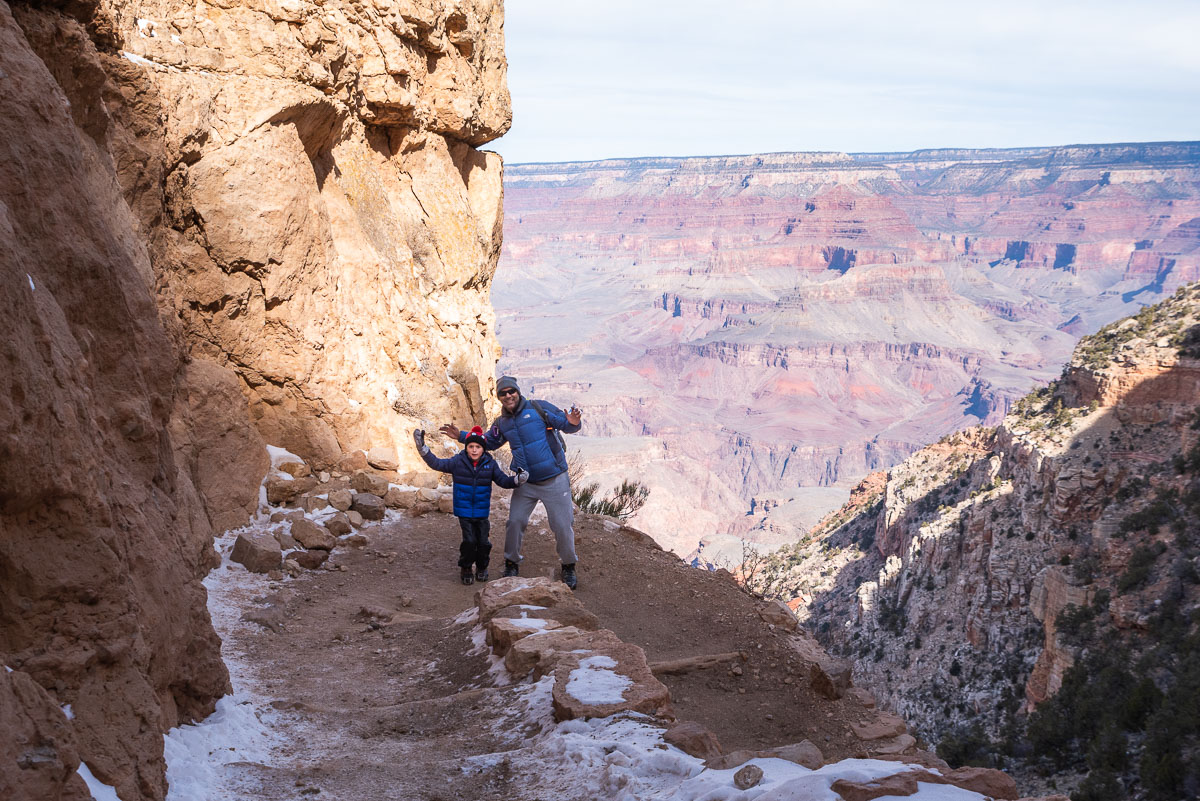 hikers on South Kaibab Trail in Grand Canyon