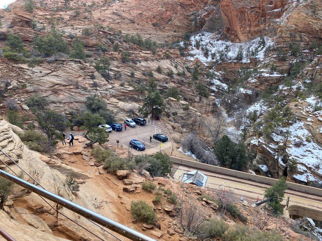 parking lot for Canyon Overlook Trail in Zion