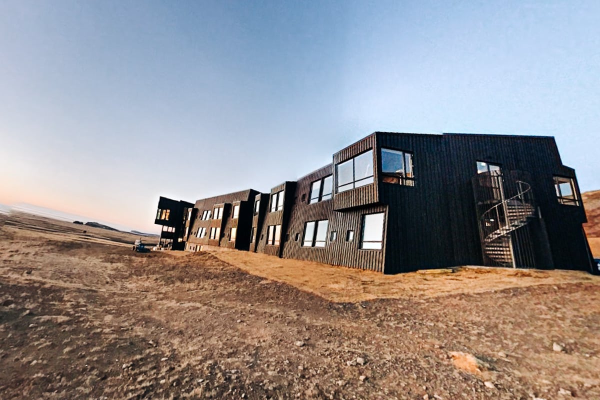 Fosshotel Glacier Lagoon in Iceland - Our Review! - Wandertooth Travel