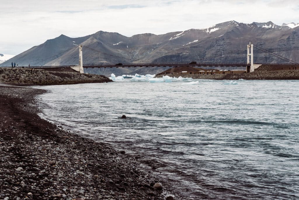 outlet from Jokulsarlon Glacier Lagoon to Diamond Beach