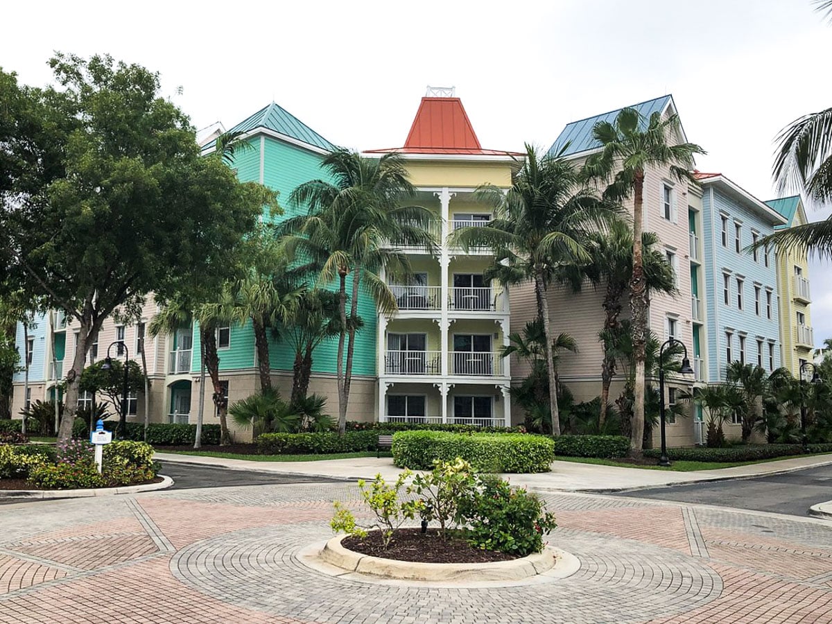 Harborside Resort at Atlantis Bahamas