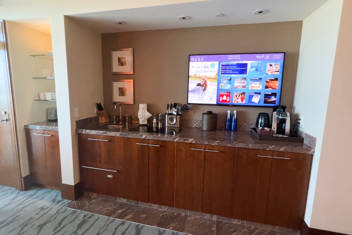 kitchenette in the room at The Reef Atlantis