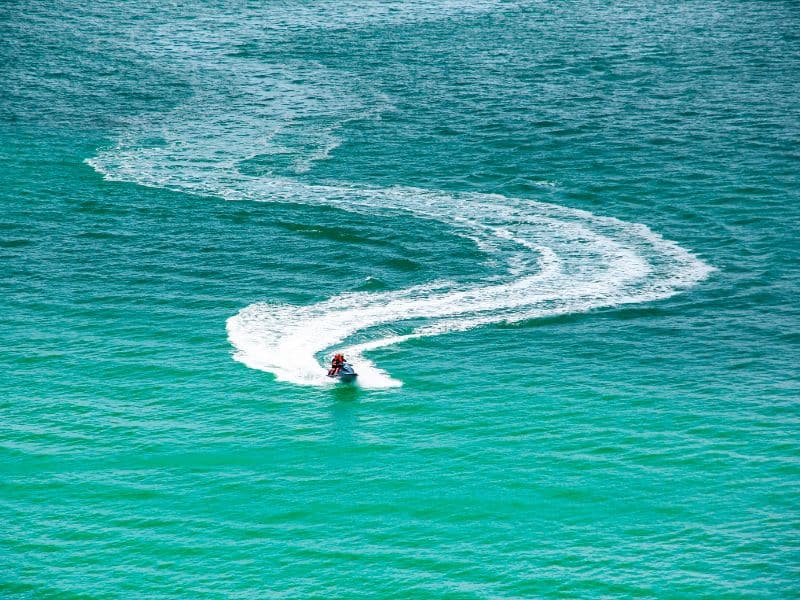 jet skis on the blue ocean