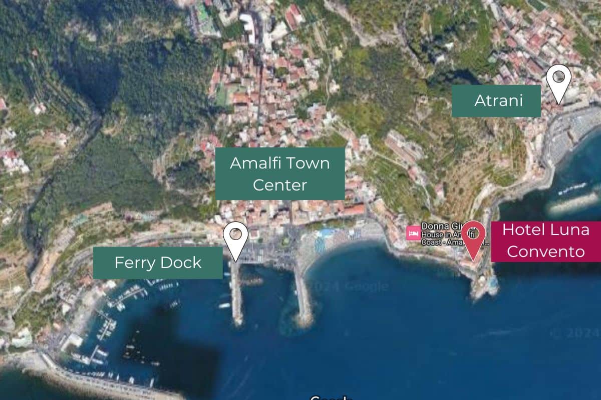 Map of Amalfi town showing hotel and main attraction locations