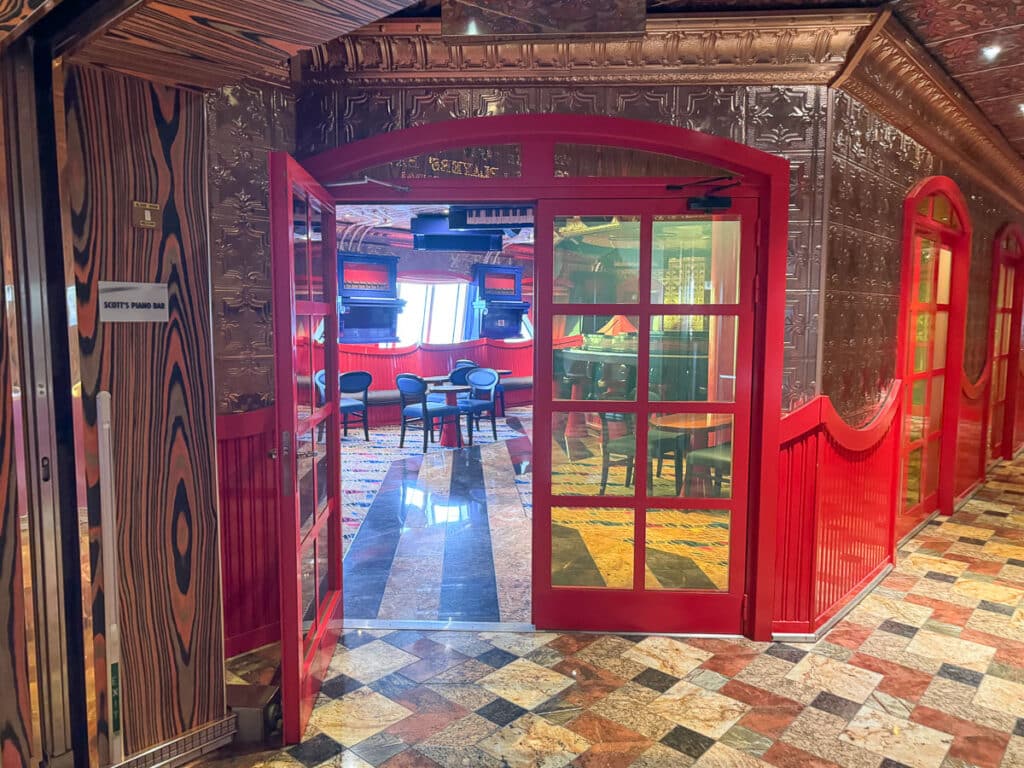 Entrance to the Piano Bar on Carnival Freedom