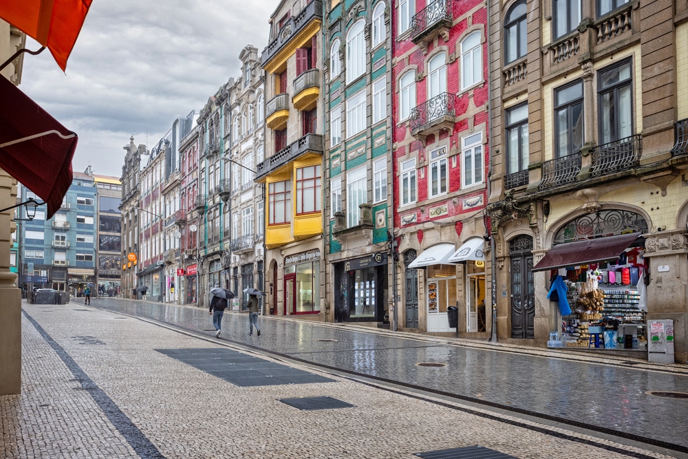 Alexander Braga Road next to the Bolhao Market in Porto Alexander Braga Road next to the Bolhao Market in Porto