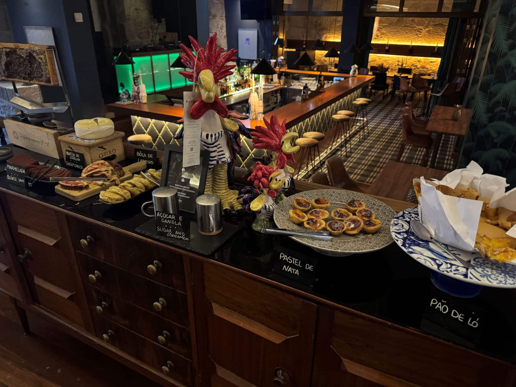 Entrance Buffet Station